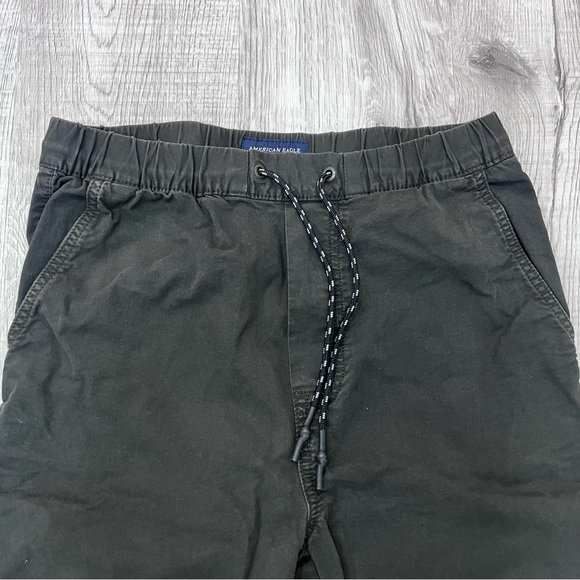 American Eagle Cuffed Cargos - Picture 2 of 6